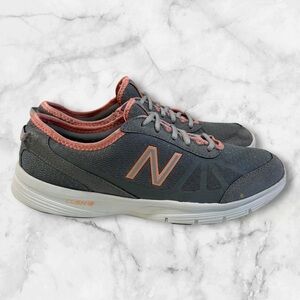 Women’s New Balance 511 size 9